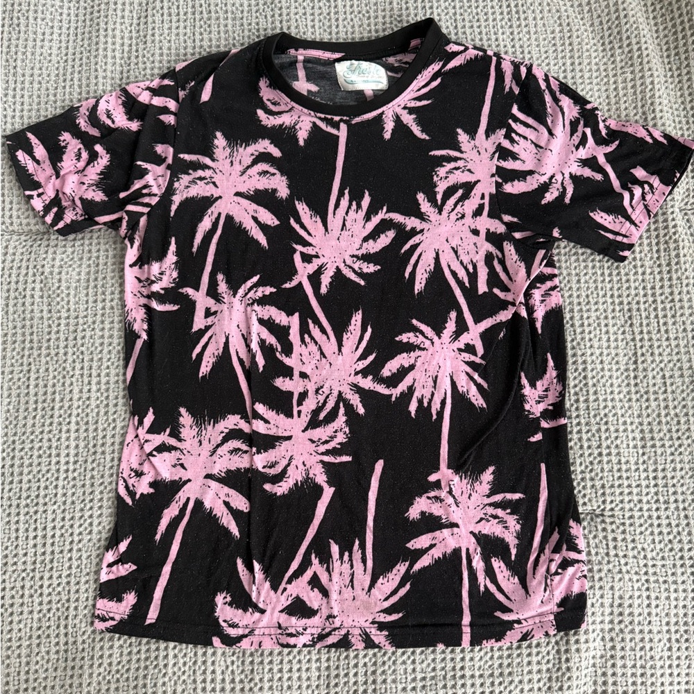 {FRESH PRINTS OF BEL-AIR} Purple and Black Palm Tree T-Shirt